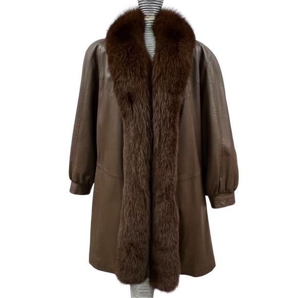 Brown Lambskin Leather Swing Stroller Brown Fox Tuxedo Front Collar - Picture 1 of 15